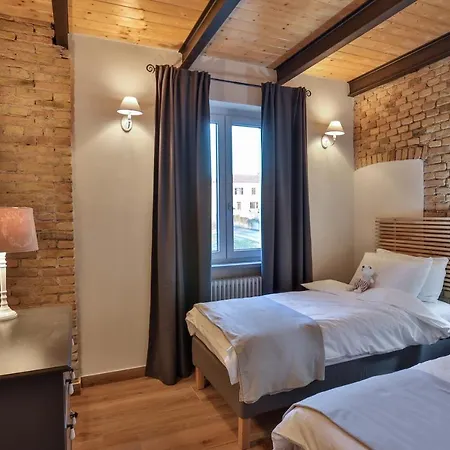 Barn Retreat In Italy's Unesco Wine Region * 阿尔法诺纳塔