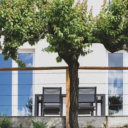 Barn Retreat In Italy's Unesco Wine Region 度假居 *