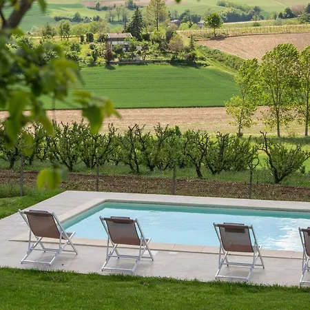 Ferienhaus Nº18 A Private Country Hideaway In Monferrato *