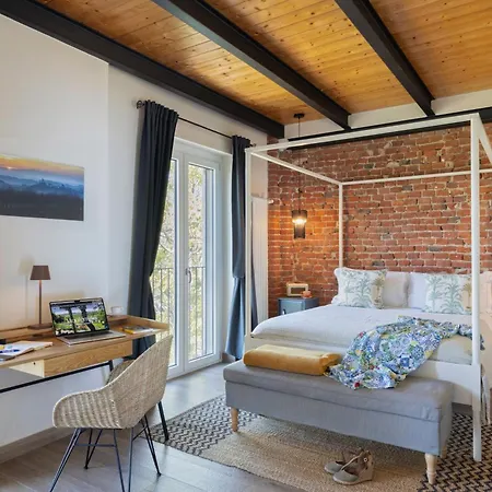 Barn Retreat In Italy's Unesco Wine Region 度假居 阿尔法诺纳塔