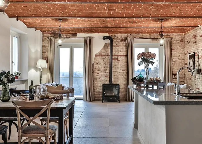 Barn Retreat In Italy's Unesco Wine Region *