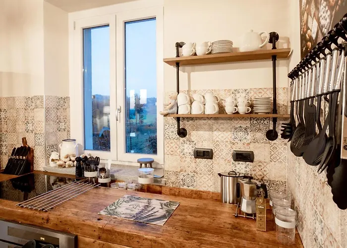 Barn Retreat In Italy's Unesco Wine Region * Alfiano Natta