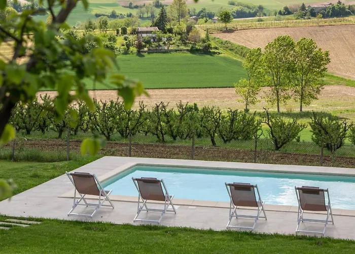 Vakantiehuis Barn Retreat In Italy's Unesco Wine Region *
