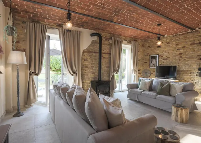 Vakantiehuis Barn Retreat In Italy's Unesco Wine Region Alfiano Natta