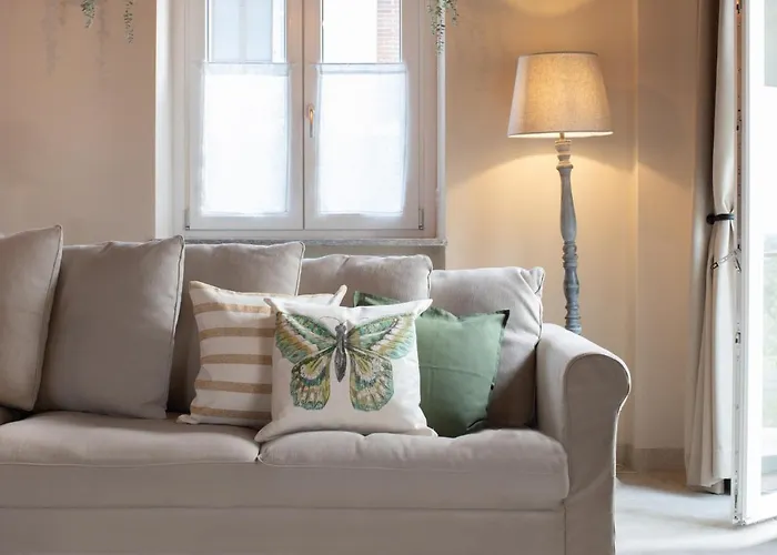 Barn Retreat In Italy's Unesco Wine Region * Alfiano Natta